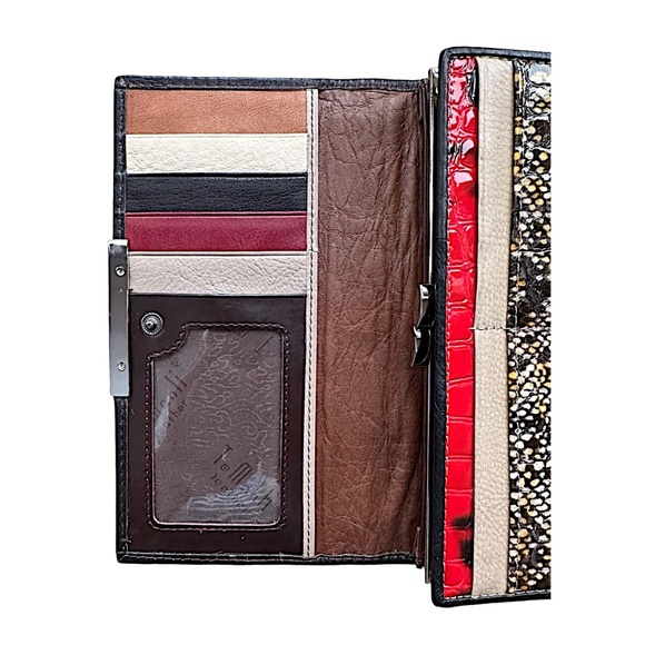 TEMANLI Patent Leather Bifold Wallet Brown Logo Snake Print - Picture 8 of 8